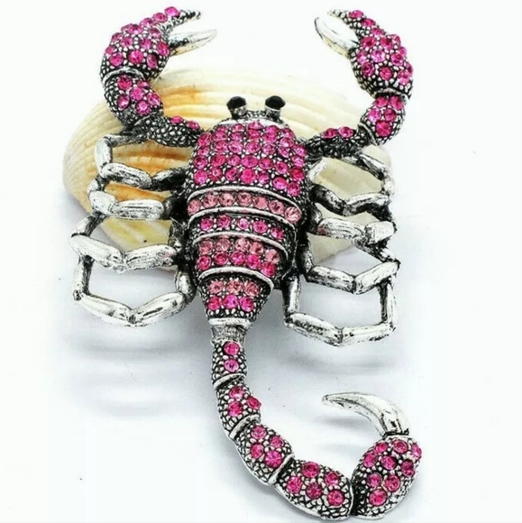 Silver plated pink and white crystal Scorpion brooch - Picture 9 of 16